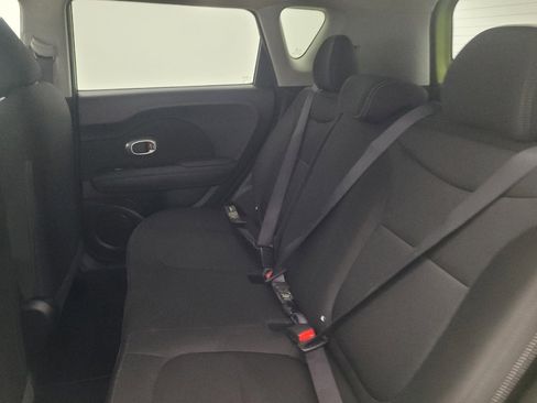 Used 2017 Kia Soul FWD image 18