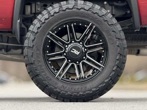 Used 2019 GMC Sierra 3500 Denali w/ Duramax Plus Package image 18