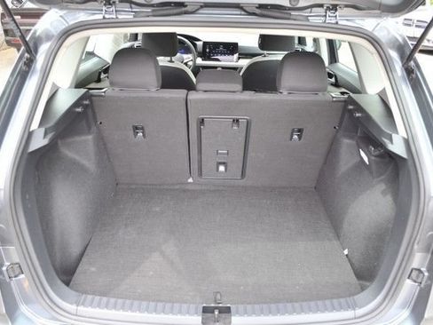 Used 2025 Volkswagen Taos S AWD/4WD image 37