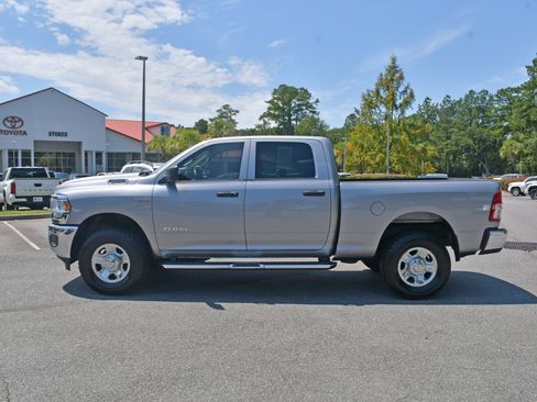 Used 2020 RAM 2500 Tradesman AWD/4WD image 2