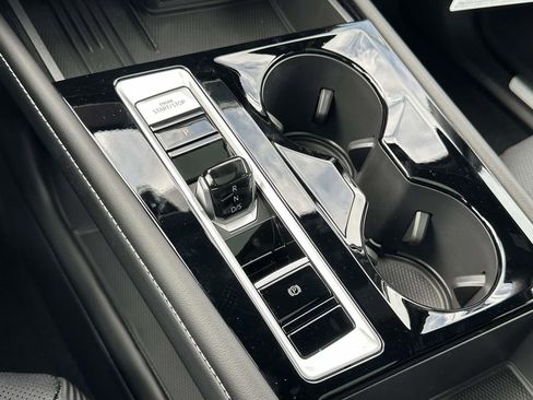 New 2026 Volkswagen Atlas Cross Sport SE image 23