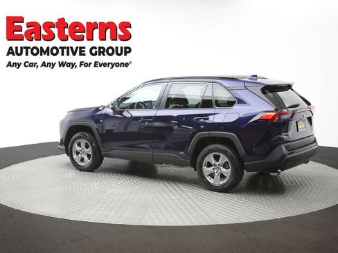 Used 2024 Toyota RAV4 XLE AWD/4WD image 61