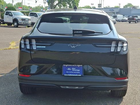 Certified 2021 Ford Mustang Mach-E Select w/ Comfort/Appearance Package RWD image 6