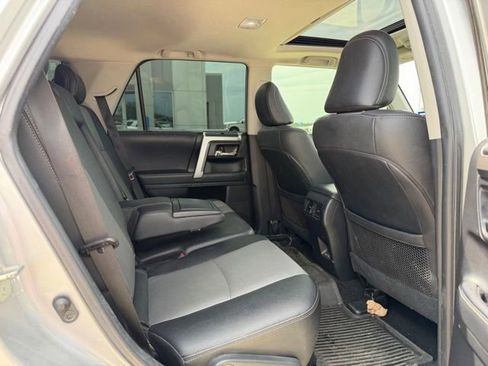 Used 2023 Toyota 4Runner SR5 Premium w/ Moonroof Package AWD/4WD image 10