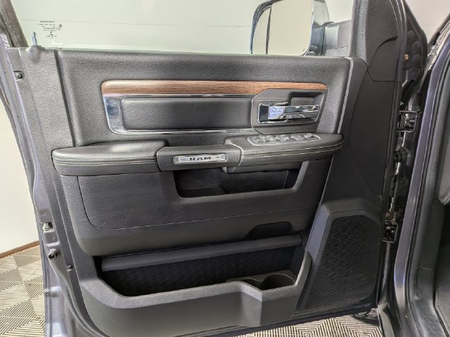 Used 2014 RAM 1500 Laramie w/ Trailer Tow Group AWD/4WD image 10