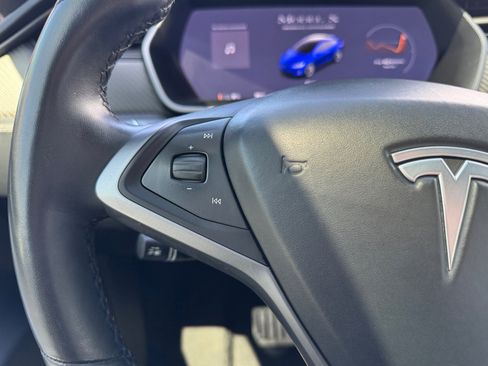 Used 2021 Tesla Model X Performance AWD/4WD image 35