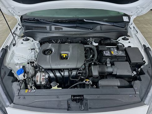 Used 2023 Kia Forte LXS image 31