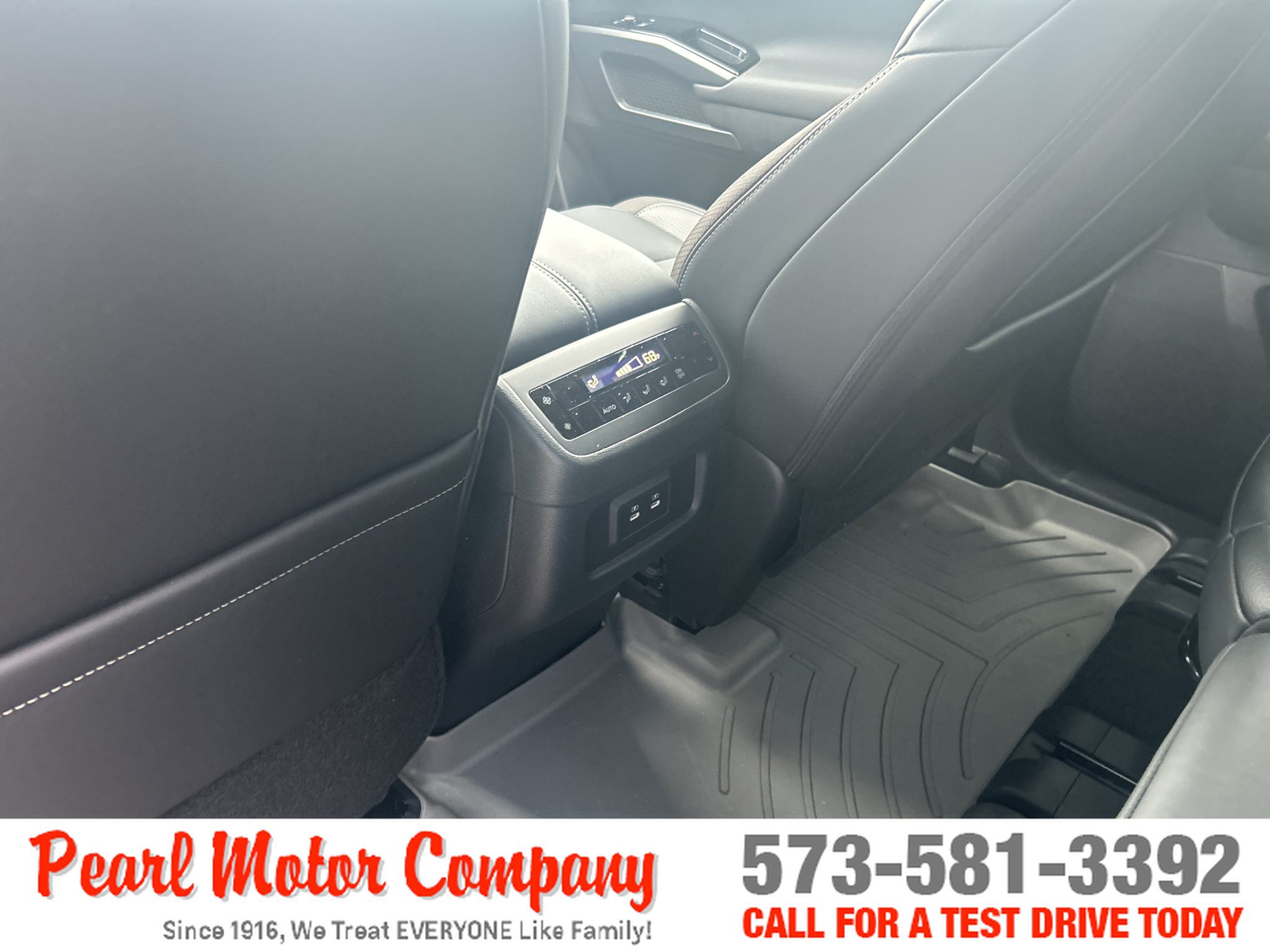 Used 2026 Nissan Pathfinder SL w/ Cargo Package AWD/4WD image 22