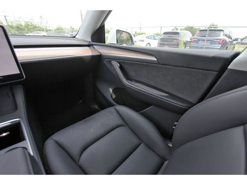 Used 2023 Tesla Model Y Long Range AWD/4WD image 11
