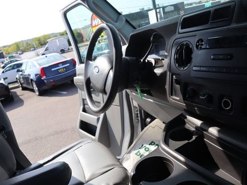 Used 2011 Ford E-250 and Econoline 250 w/ PWR Group image 28