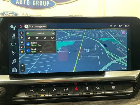 Certified 2022 Chevrolet Silverado 1500 LTZ w/ LTZ Premium Package image 4