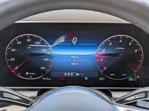 Used 2026 Mercedes-Benz GLC 300 4MATIC image 11