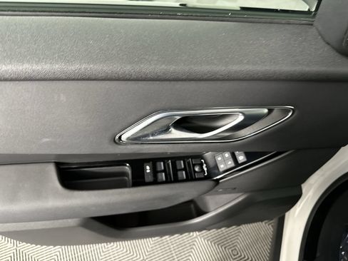 Used 2025 Land Rover Range Rover Velar Dynamic SE AWD/4WD image 5