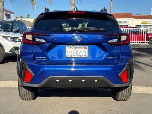 Certified 2024 Subaru Crosstrek 2.0i Premium image 8