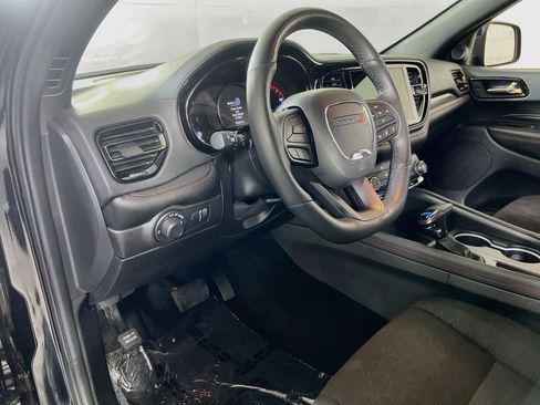 Used 2023 Dodge Durango GT AWD/4WD image 9