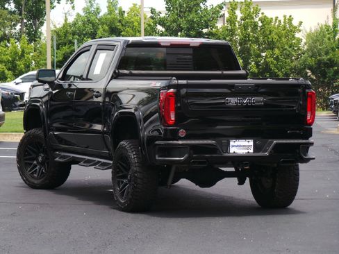 Used 2024 GMC Sierra 1500 AT4 w/ AT4 Preferred Package AWD/4WD image 3