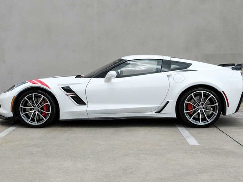 Used 2017 Chevrolet Corvette Grand Sport RWD image 14