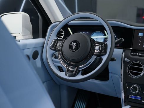 Used 2026 Rolls-Royce Cullinan image 69