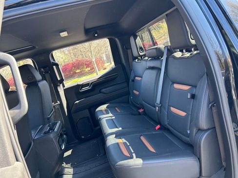 Used 2024 GMC Sierra 1500 AT4 w/ Technology Package image 45