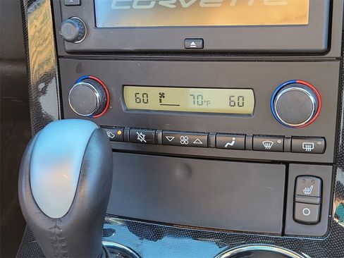 Used 2013 Chevrolet Corvette Grand Sport w/ 3LT Preferred Equipment Group image 28