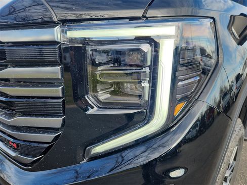 New 2026 GMC Sierra 1500 AT4 w/ AT4 Premium Package image 5