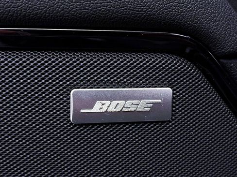 Used 2022 GMC Sierra 1500 AT4 w/ AT4 Premium Package image 4