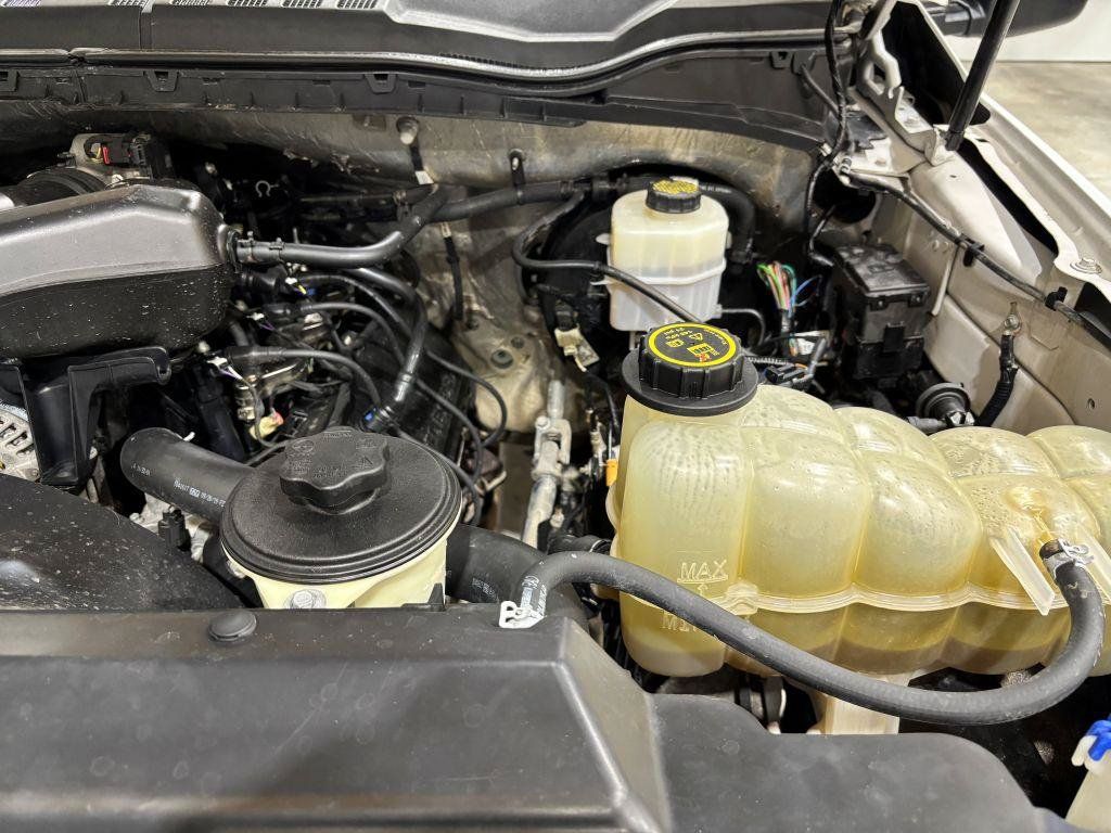 Used 2019 Ford F250 XL w/ Power Equipment Group AWD/4WD image 25