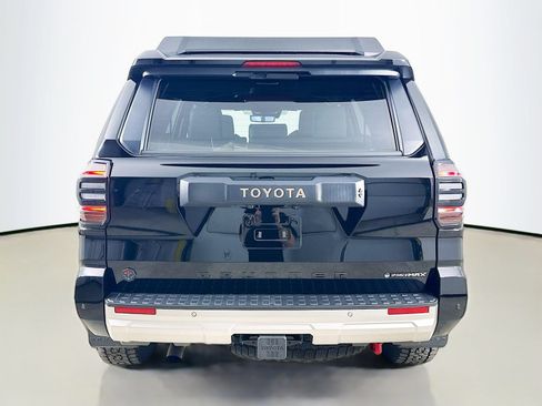 Used 2025 Toyota 4Runner Trailhunter AWD/4WD image 6