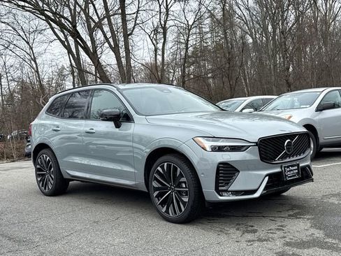 New 2026 Volvo XC60 B5 Ultra w/ Protection Package Premier AWD/4WD image 2