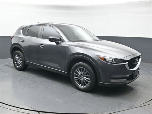 Used 2017 MAZDA CX-5 Touring w/ Preferred Equipment Package image 7