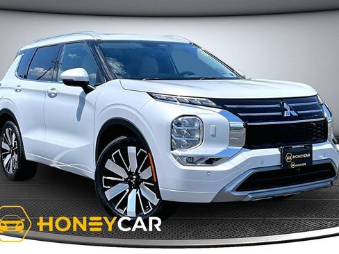 Used 2025 Mitsubishi Outlander SEL AWD/4WD image 1