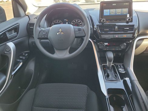 New 2026 Mitsubishi Eclipse Cross LE image 8