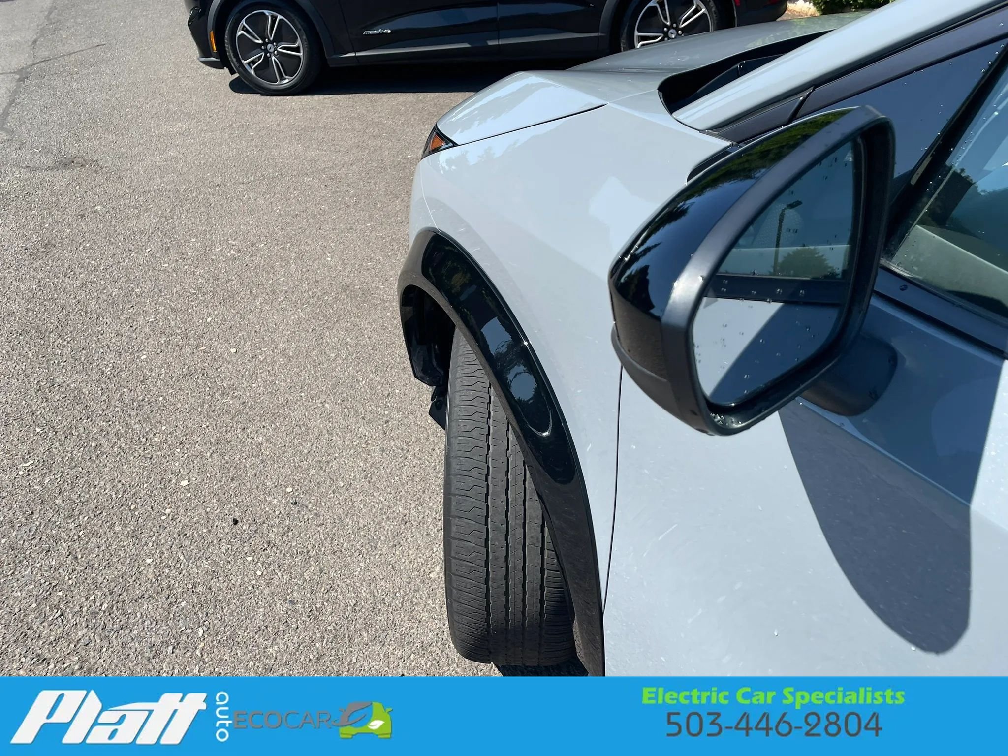 Used 2023 Nissan Ariya AWD image 15