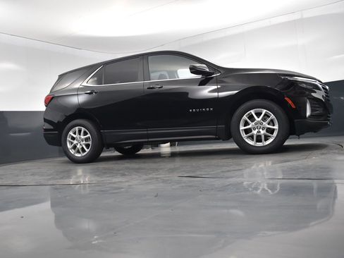 Certified 2022 Chevrolet Equinox LT image 28