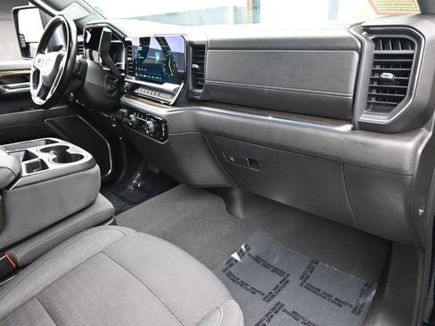 Used 2024 Chevrolet Silverado 3500 LT image 48