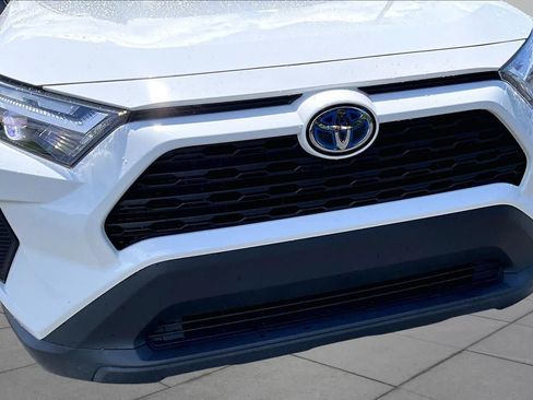 Used 2023 Toyota RAV4 XLE AWD/4WD image 29