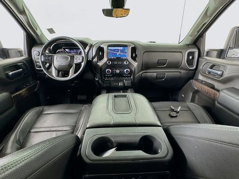 Used 2022 GMC Sierra 3500 Denali w/ Denali Black Diamond Edition AWD/4WD image 30