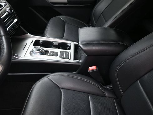 Used 2021 Ford Explorer Limited w/ Equipment Group 301A RWD image 21
