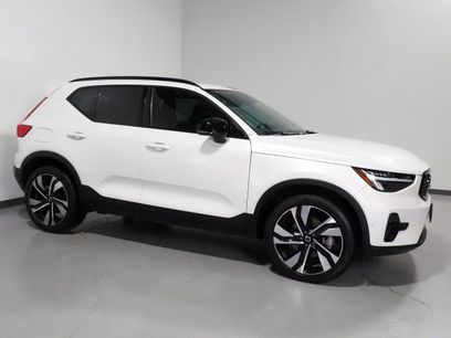 Used 2024 Volvo XC40 B5 Plus w/ Climate Package