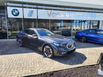 New 2024 BMW 530i xDrive w/ Premium Package