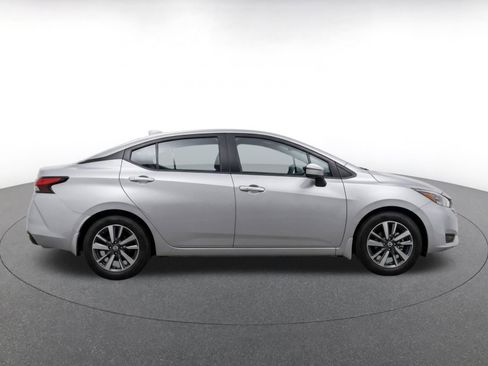 Used 2025 Nissan Versa SV FWD image 10