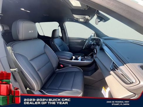 New 2025 Buick Enclave Sport Touring w/ Super Cruise Package image 21