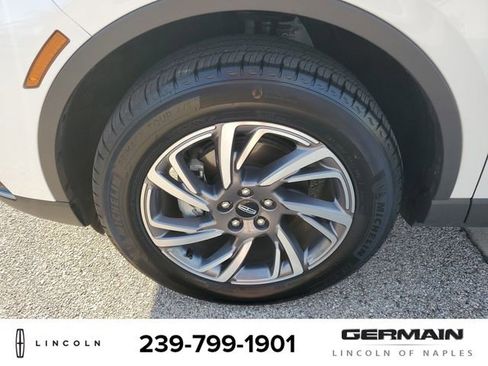 New 2025 Lincoln Corsair FWD image 12