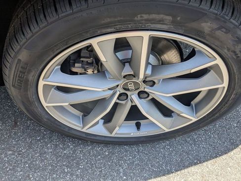 New 2025 Audi Q3 2.0T Premium image 16