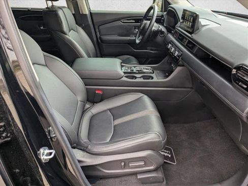 Certified 2025 Honda Pilot EX-L image 19