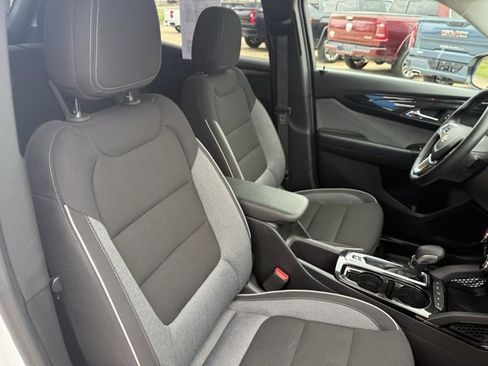 Used 2024 Chevrolet TrailBlazer LT w/ LT Cold Weather Package image 29