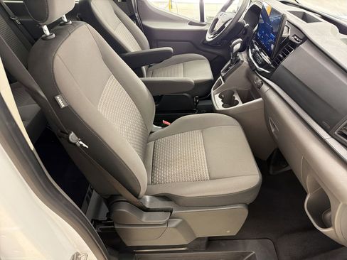 Used 2024 Ford Transit 350 XLT RWD image 18