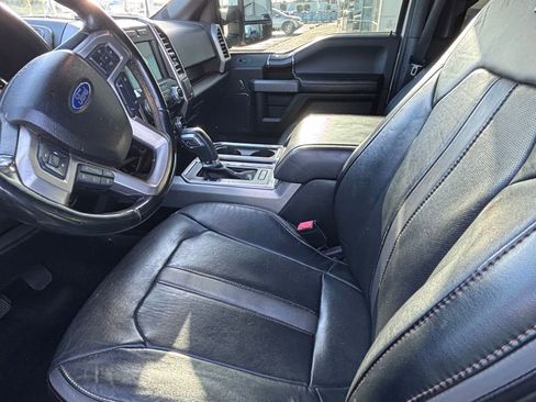 Used 2018 Ford F150 Platinum w/ Equipment Group 701A Luxury AWD/4WD image 8