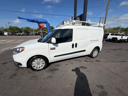 Used 2021 RAM ProMaster City Tradesman SLT FWD image 3