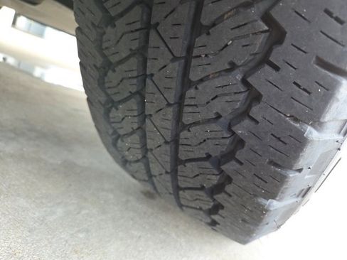 Used 2022 Chevrolet Silverado 1500 LT image 74